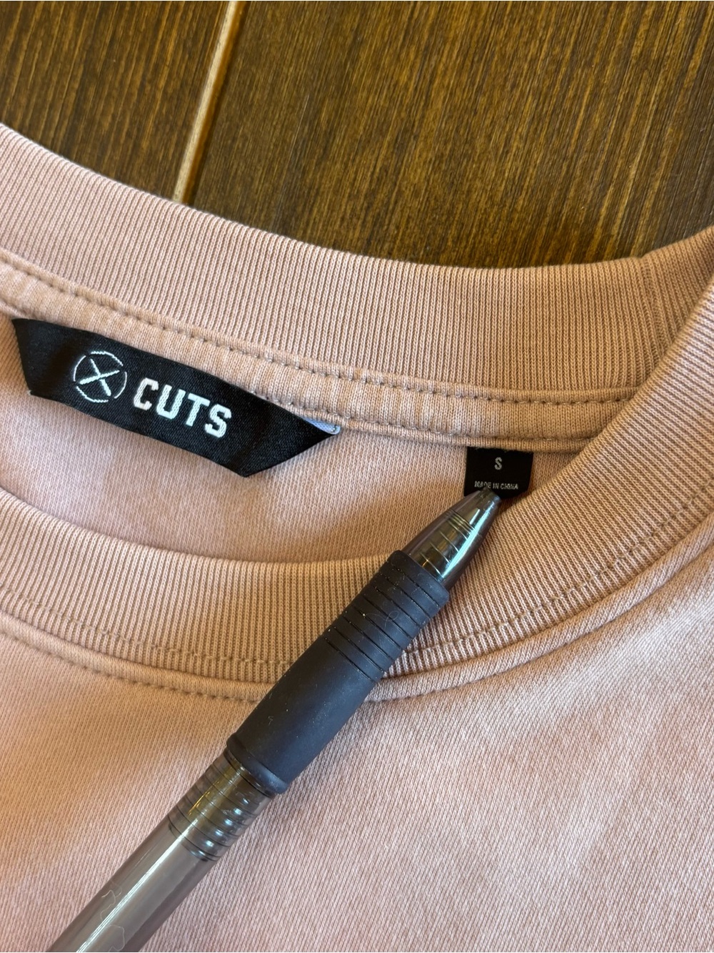 CUTS Tomboy Tee Cropped Ballet Pink Size Small Slim Fit Cotton Stretch Top - Picture 3 of 10